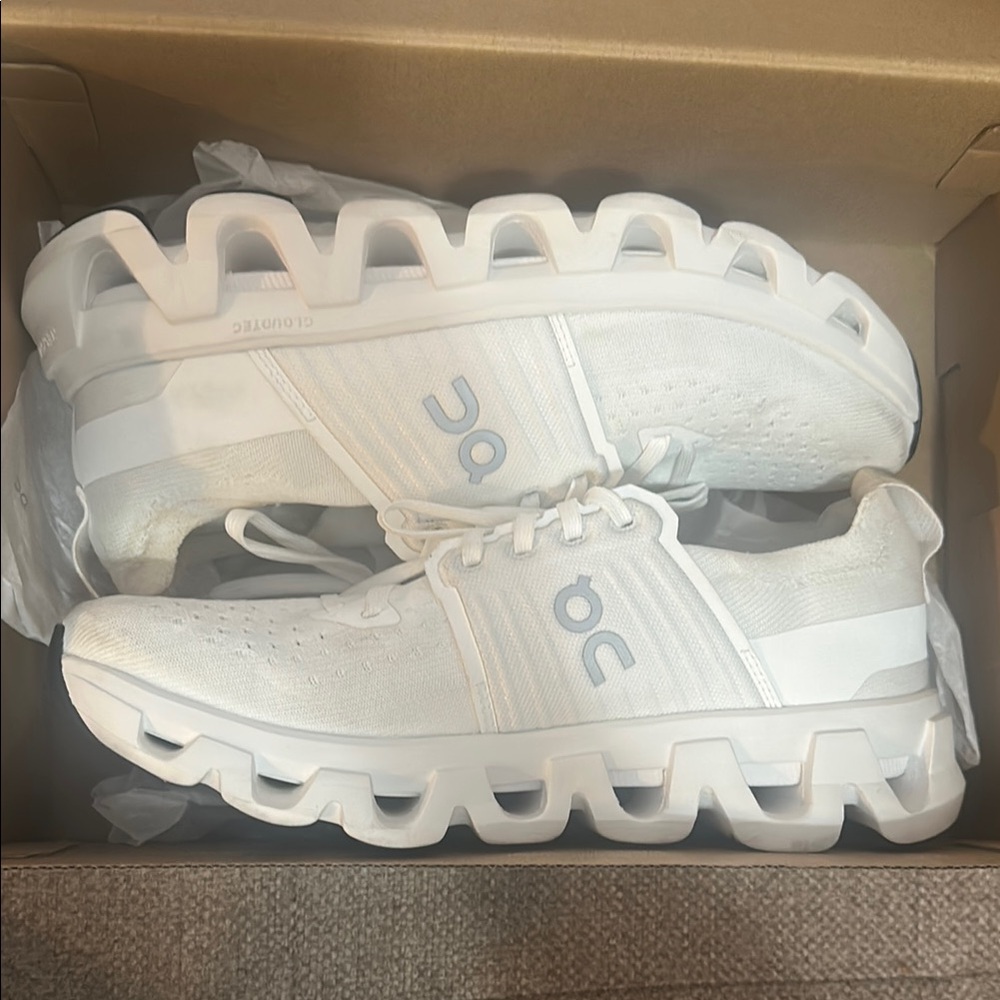 On Running Cloudswift 4 Women's Sneakers - White
